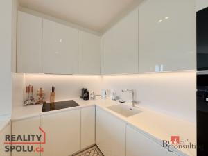 Prodej bytu 3+kk, Praha - Hlubočepy, Ondrákové, 81 m2