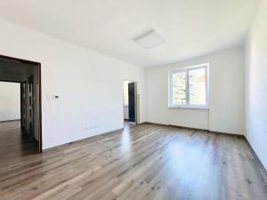 Pronájem bytu 2+1, Nový Bor, Riegrova, 58 m2