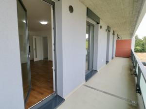 Pronájem bytu 3+kk, Praha - Hlubočepy, Schránilova, 68 m2