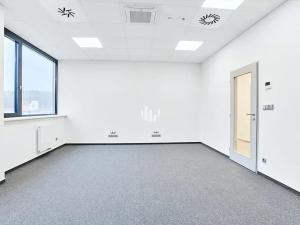 Pronájem kanceláře, Praha - Vysočany, Poděbradská, 200 m2