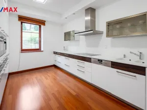 Prodej bytu 3+kk, Karlovy Vary, Nebozízek, 155 m2