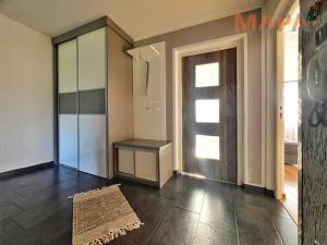 Prodej bytu 2+1, Chomutov, Zahradní, 60 m2