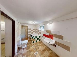 Prodej rodinného domu, Nové Město nad Metují, V Aleji, 201 m2