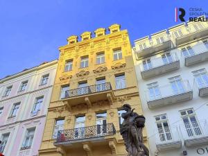 Prodej obchodního prostoru, Karlovy Vary, Zámecký vrch, 670 m2