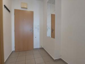 Pronájem bytu 1+kk, Valašské Meziříčí - Krásno nad Bečvou, Nádražní, 33 m2