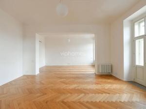 Pronájem bytu 4+kk, Praha - Smíchov, Janáčkovo nábřeží, 250 m2