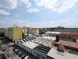 Pronájem bytu 1+kk, Praha - Holešovice, U měšťanského pivovaru, 45 m2