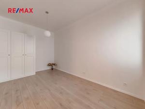 Pronájem bytu 3+1, Praha - Libeň, Sokolovská, 83 m2