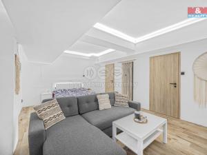 Prodej bytu 3+kk, Praha - Střešovice, Za Hládkovem, 95 m2