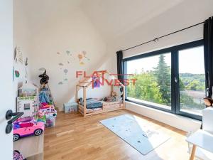 Prodej rodinného domu, Panenské Břežany, Hlavní, 260 m2