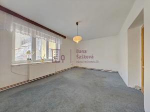Prodej bytu 2+1, Jindřichův Hradec, Miřiovského, 51 m2