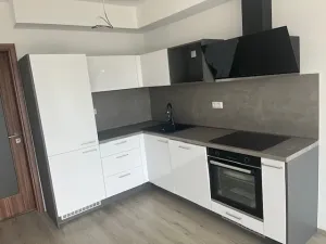 Pronájem bytu 2+kk, Pardubice, Pod Vinicí, 58 m2