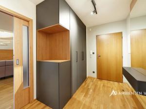 Pronájem bytu 2+kk, Brno, Masarykova, 62 m2