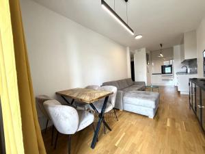 Pronájem bytu 2+kk, Praha - Modřany, Mezi vodami, 49 m2