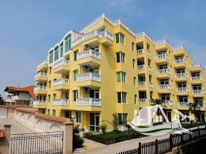 Prodej bytu 4+kk, Sveti Vlas, Bulharsko, 179 m2
