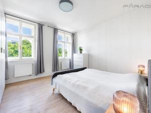 Pronájem bytu 3+kk, Praha - Karlín, Sokolovská, 70 m2