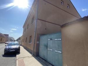 Pronájem bytu 1+1, Kladno, Školská, 35 m2