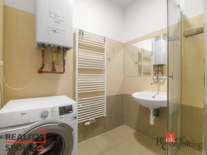 Pronájem bytu 2+kk, Plzeň - Jižní Předměstí, Čechova, 51 m2