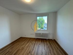 Pronájem bytu 3+1, Jičín, Sv. Čecha, 74 m2