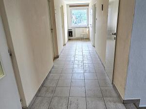 Pronájem kanceláře, Opava - Předměstí, Sadová, 99 m2