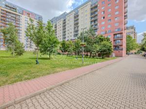 Pronájem bytu 1+kk, Praha - Troja, Hnězdenská, 39 m2