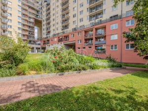 Pronájem bytu 1+kk, Praha - Troja, Hnězdenská, 39 m2
