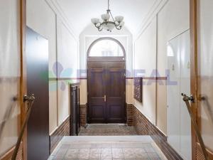Pronájem atypického bytu, Praha - Strašnice, Na hroudě, 88 m2