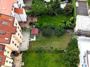 Pronájem atypického bytu, Praha - Strašnice, Na hroudě, 88 m2