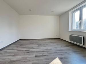Pronájem bytu 2+kk, Ostrava, Zárubecká, 45 m2