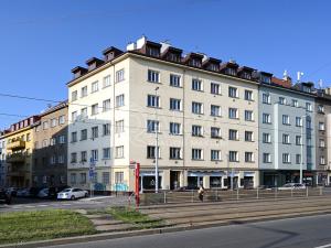 Pronájem bytu 2+kk, Praha - Strašnice, Černokostelecká, 32 m2