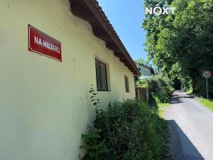 Prodej pozemku pro bydlení, Babice, Na Hujaru, 818 m2