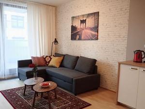 Pronájem bytu 2+kk, Praha - Holešovice, V háji, 75 m2