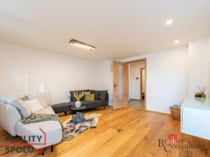 Pronájem bytu 2+kk, Praha - Holešovice, Malá Plynární, 92 m2