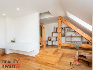 Pronájem bytu 2+kk, Praha - Holešovice, Malá Plynární, 92 m2