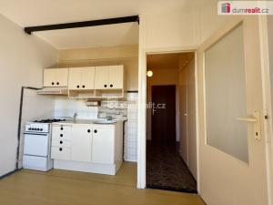 Pronájem bytu 1+1, Ústí nad Labem - Mojžíř, Peškova, 35 m2