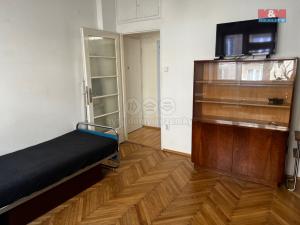 Pronájem bytu 1+kk, Praha - Vinohrady, Šrobárova, 20 m2