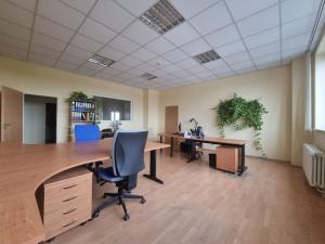 Pronájem kanceláře, Praha - Čakovice, Oderská, 122 m2