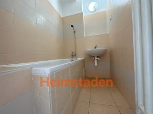 Pronájem bytu 1+1, Ostrava - Poruba, Budovatelská, 38 m2