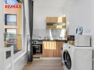 Prodej bytu 1+kk, Praha - Vysočany, Poděbradská, 23 m2