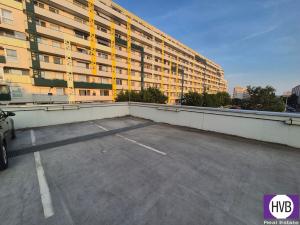 Prodej garážového stání, Praha, Hornoměcholupská, 19 m2