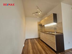 Prodej bytu 2+kk, Praha - Michle, Bítovská, 39 m2