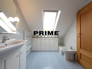 Pronájem rodinného domu, Praha - Nebušice, Malý dvůr, 340 m2