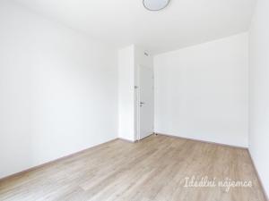 Pronájem bytu 3+kk, Praha - Hloubětín, Domalípova, 90 m2