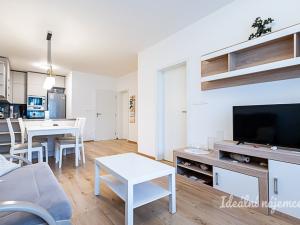 Pronájem bytu 2+kk, Horoměřice, Velvarská, 53 m2