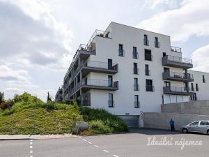 Pronájem bytu 2+kk, Horoměřice, Velvarská, 53 m2