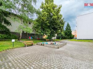 Prodej bytu 2+1, Plzeň - Lobzy, Polední, 61 m2