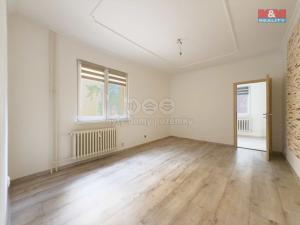 Prodej bytu 3+1, Karviná - Mizerov, Na Kopci, 56 m2