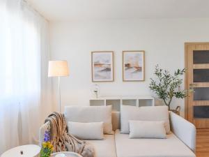 Prodej bytu 2+kk, Praha - Kyje, Davidovičova, 50 m2