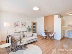 Prodej bytu 2+kk, Praha - Kyje, Davidovičova, 50 m2