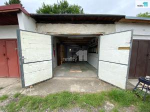 Prodej garáže, Karlovy Vary - Stará Role, Dlouhá, 23 m2